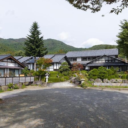 ホテル 猿ヶ京温泉　生寿苑 みなかみ町 エクステリア 写真