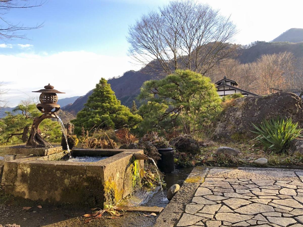 ホテル 猿ヶ京温泉　生寿苑 みなかみ町 エクステリア 写真