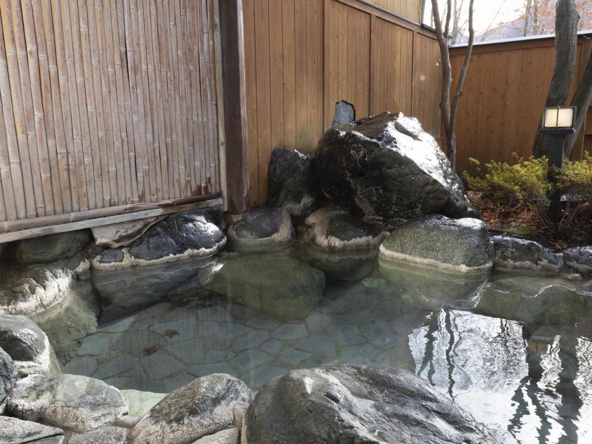 ホテル 猿ヶ京温泉　生寿苑 みなかみ町 エクステリア 写真